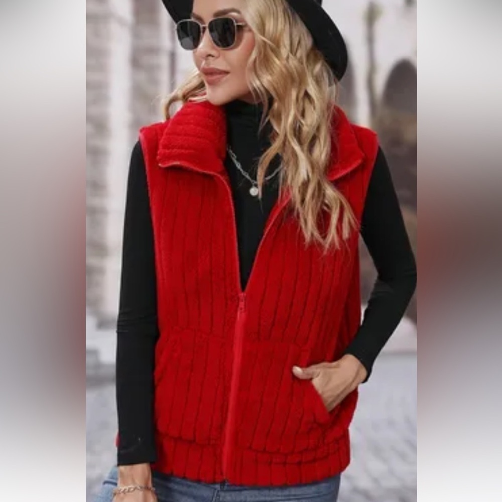 Lisa International Faux Fur trimmed Red & Black Vest Size Medium high quality